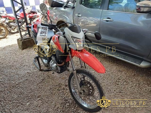 LOTE 28 HONDA NXR 160 BROS 2016/2017 